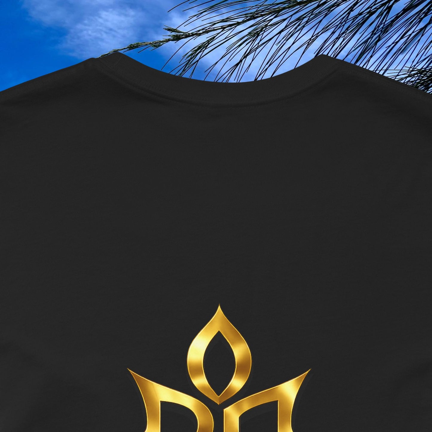 BE DIVINE™ Signature Tee – Feel Good Fashion by Tabitha Essie