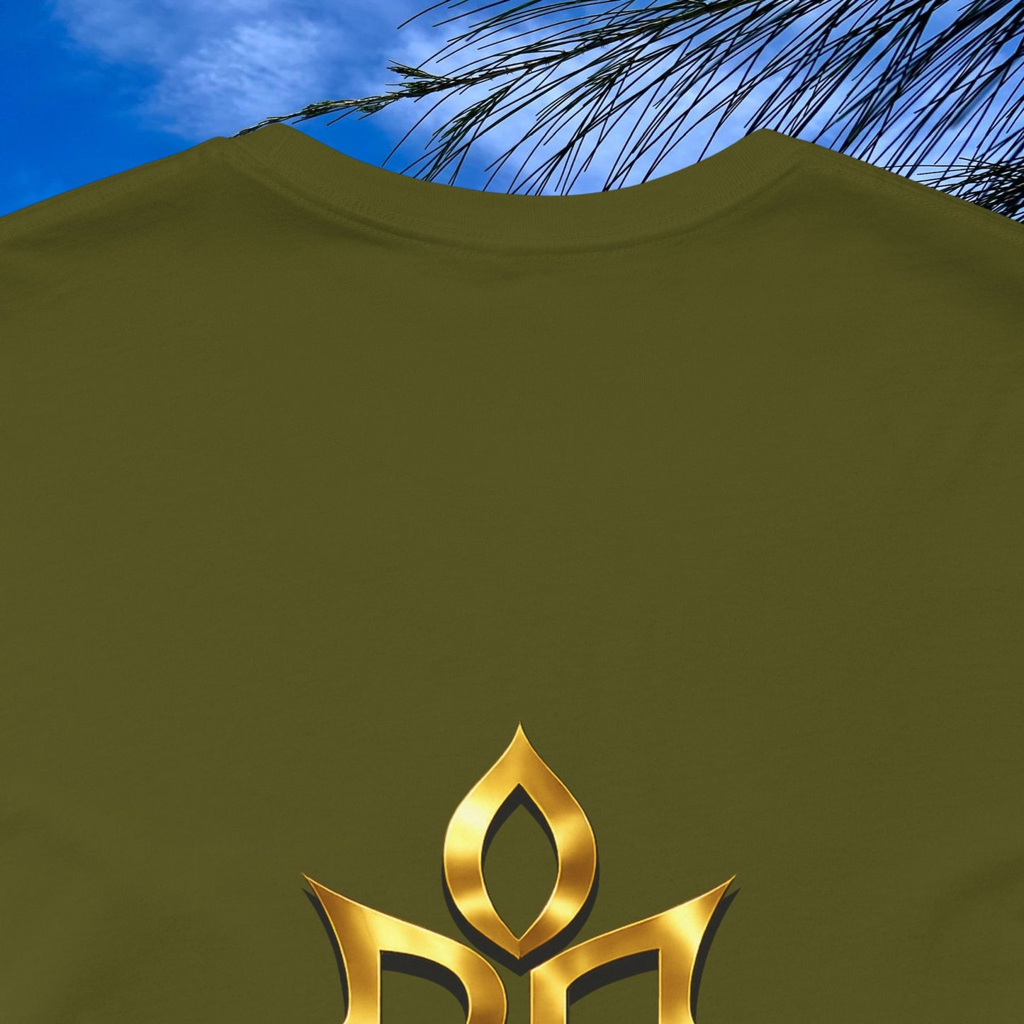 BE DIVINE™ Signature Tee – Feel Good Fashion by Tabitha Essie