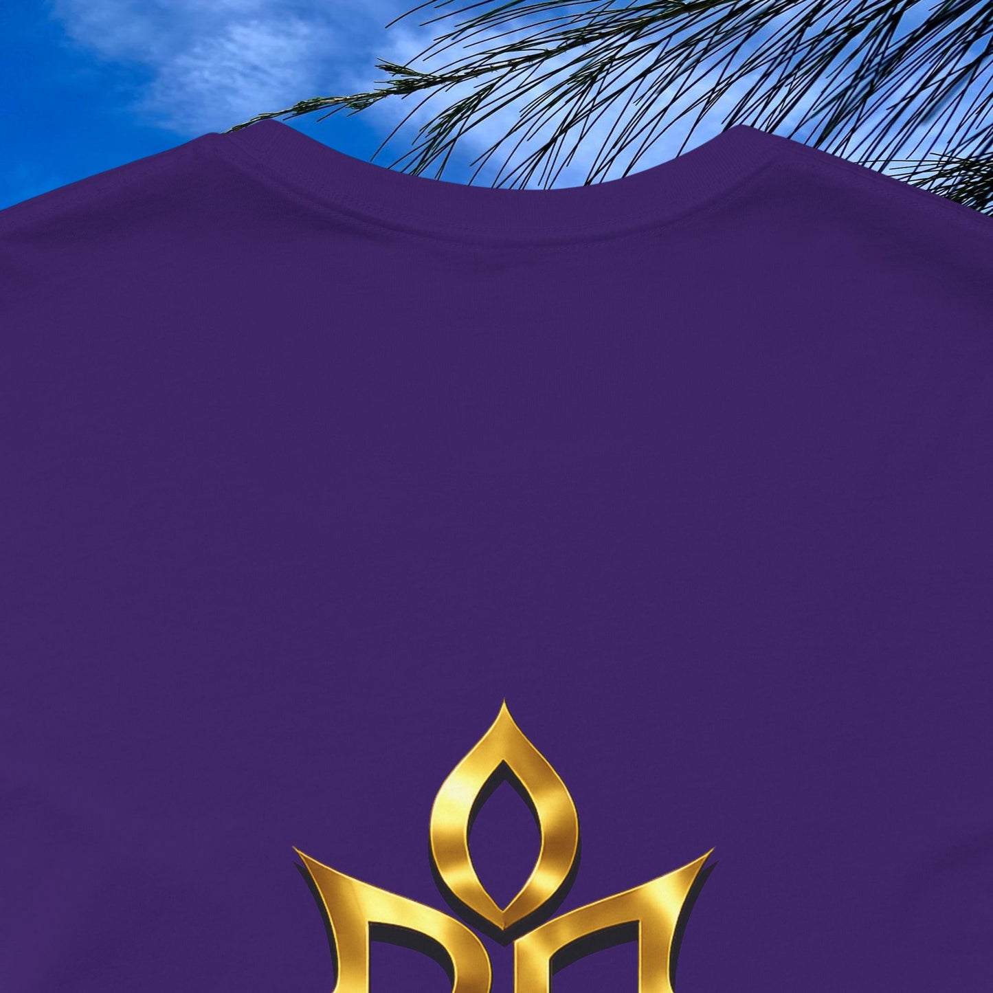 BE DIVINE™ Signature Tee – Feel Good Fashion by Tabitha Essie